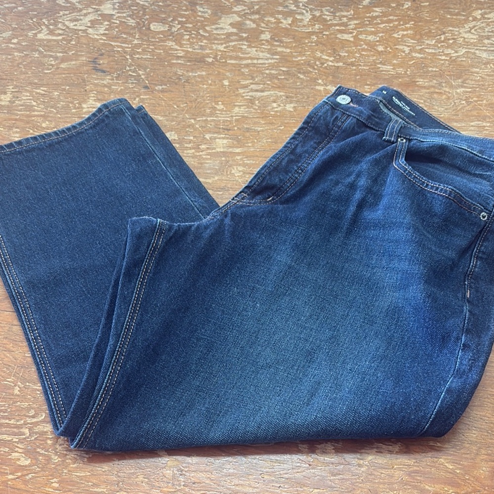 Women’s high rise slouchy straight leg